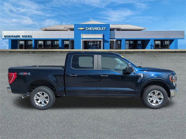 2023 Ford F-150 XL photo 2