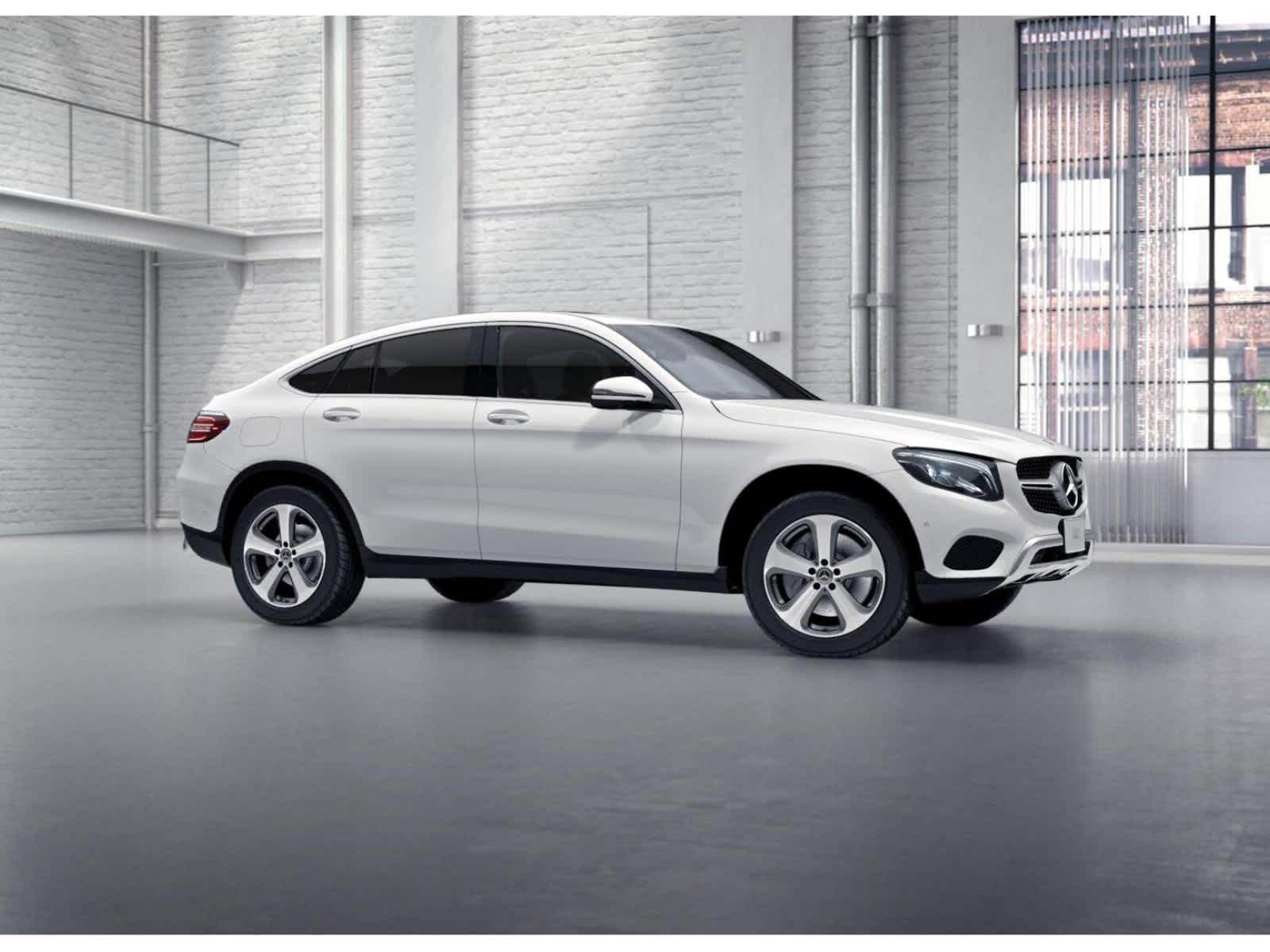 2019 Mercedes Benz GLC 300 4MATIC Coupe photo 4