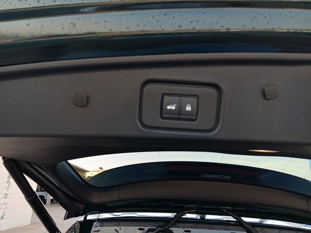 2025 Nissan Pathfinder SL photo 23