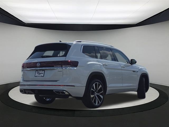 2026 Volkswagen Atlas SEL Premium R-Line photo 5