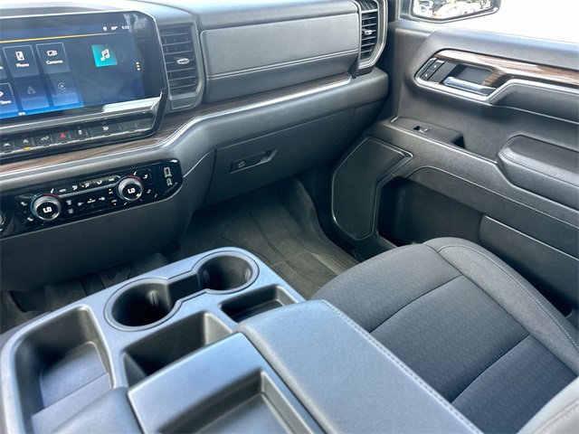 2023 Chevrolet Silverado 1500 RST photo 21