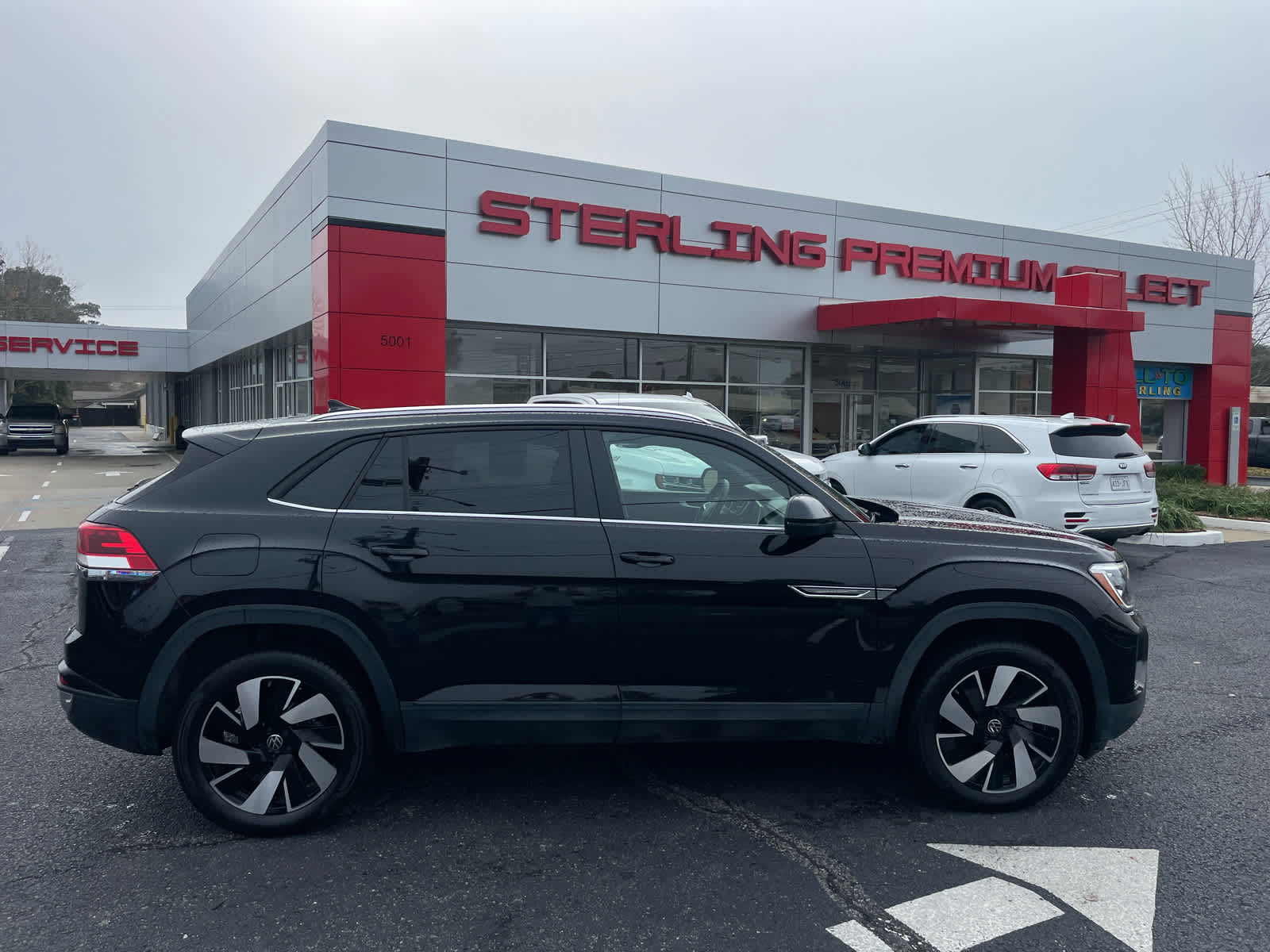 2025 Volkswagen Atlas Cross Sport SE w/Tech's photo