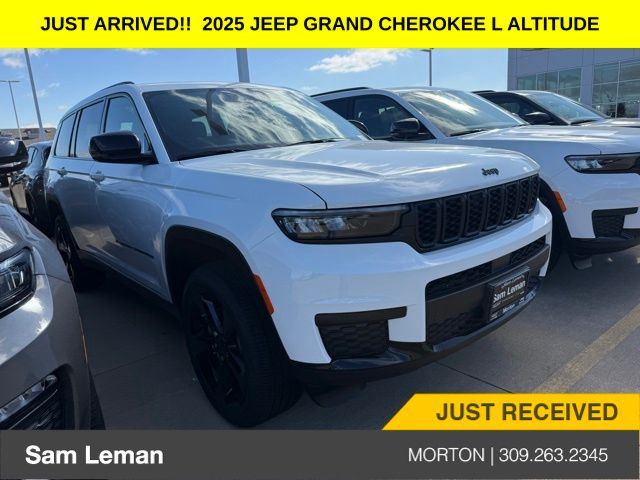 2025 Jeep Grand Cherokee L Altitude's photo