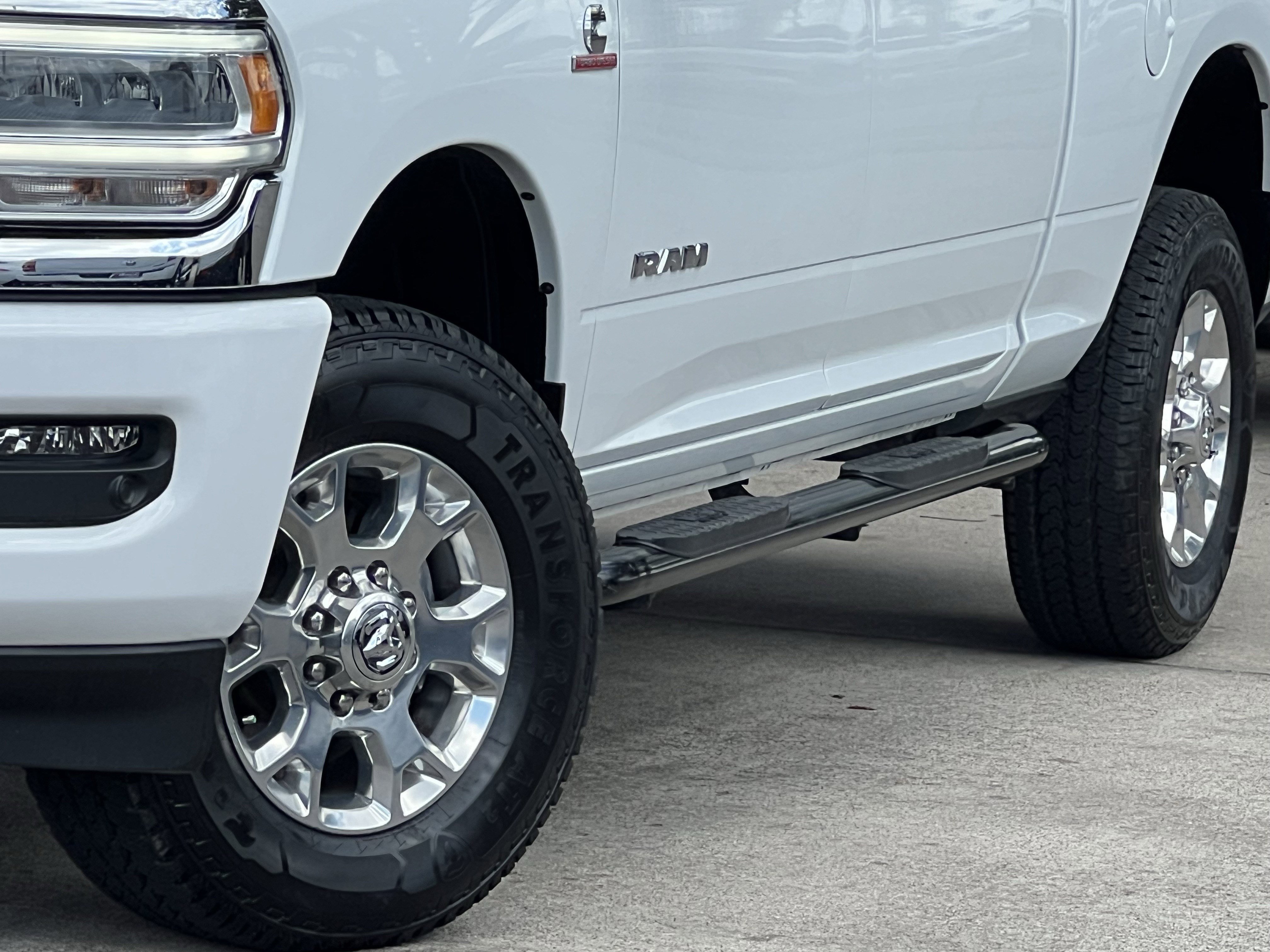 2024 Ram 2500 Laramie photo 7