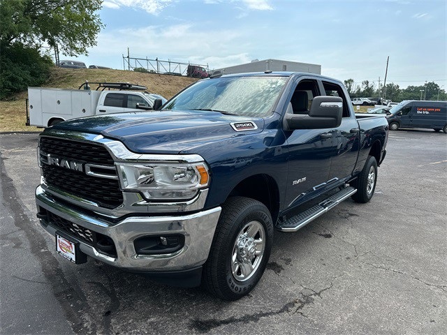 Certified 2024 RAM Ram 2500 Pickup Big Horn with VIN 3C6UR5DJ3RG354196 for sale in Kansas City