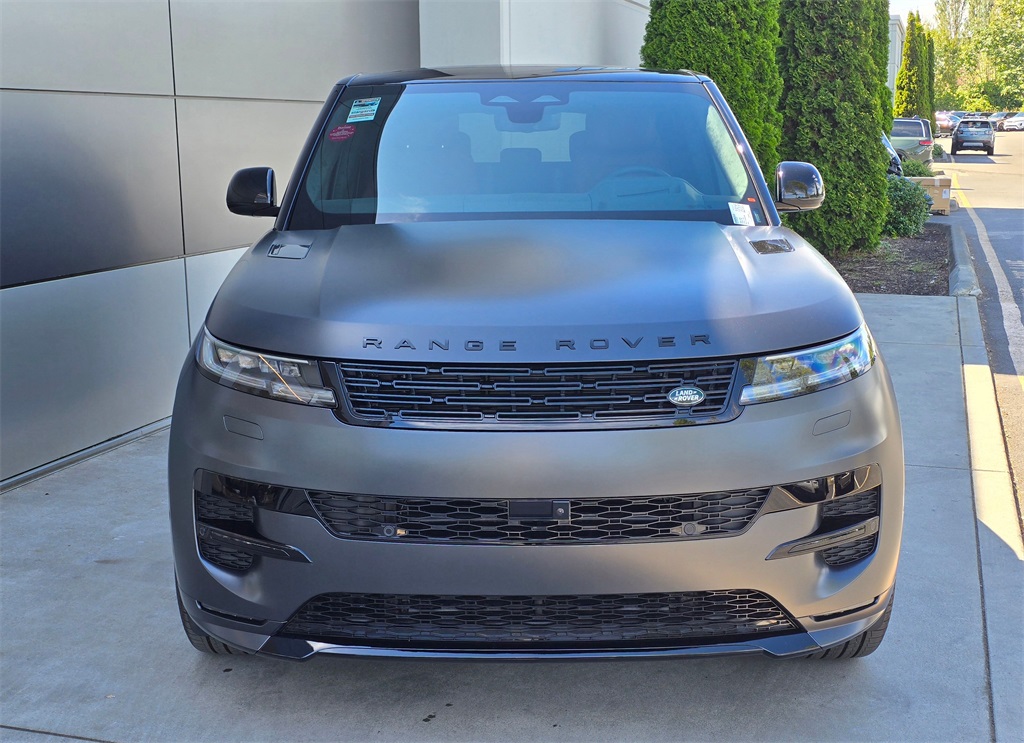 2025 Land Rover Range Rover Sport Autobiography PHEV photo 3