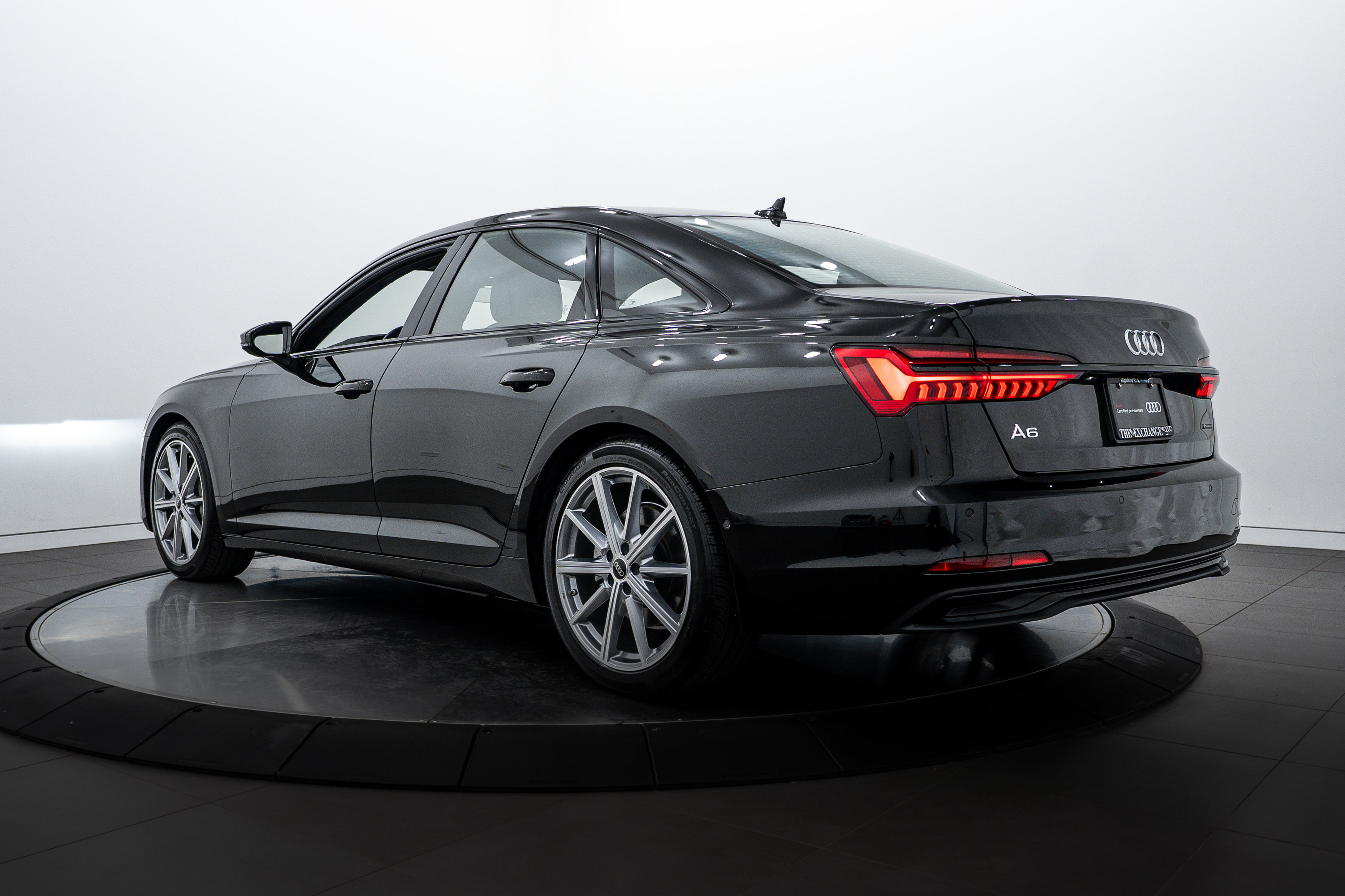2025 Audi A6 Quattro Premium Plus photo 4