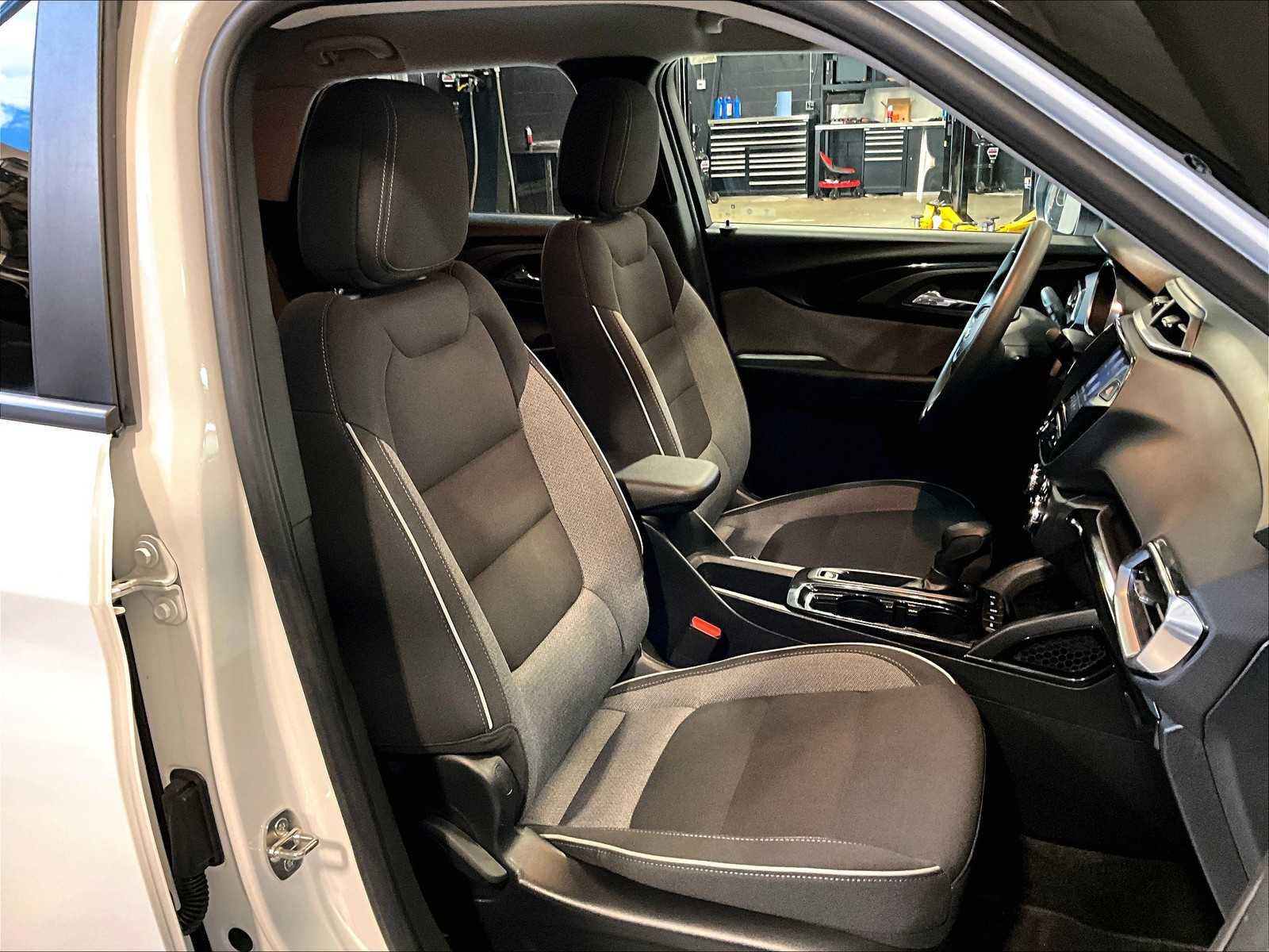 2022 Chevrolet Trailblazer LT photo 10