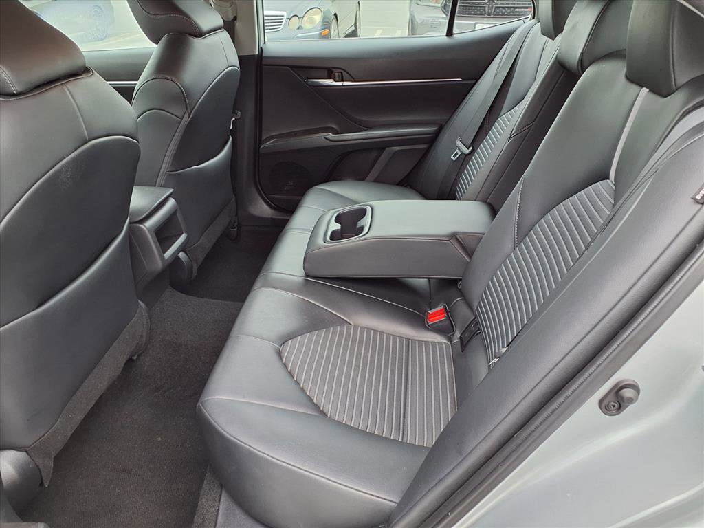 2024 Toyota Camry SE photo 18