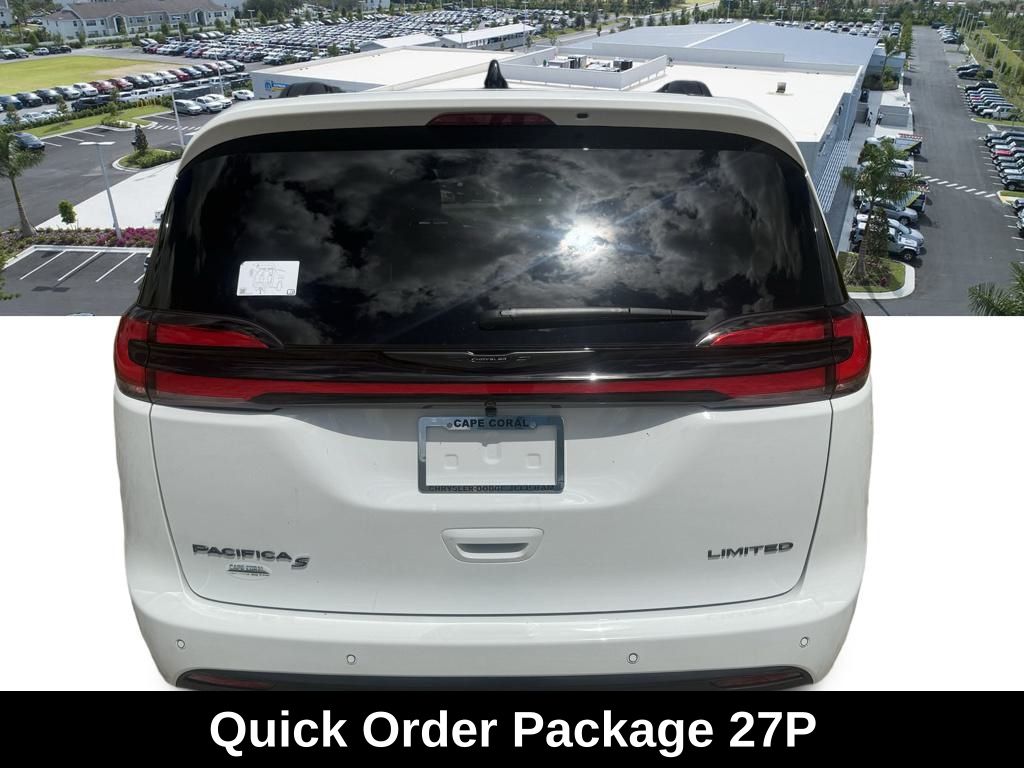 2026 Chrysler Pacifica Limited photo 5