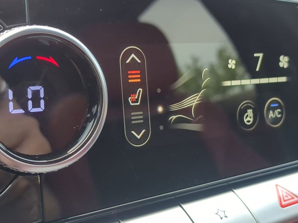 2025 Genesis GV70 2.5T Sport Prestige photo 24