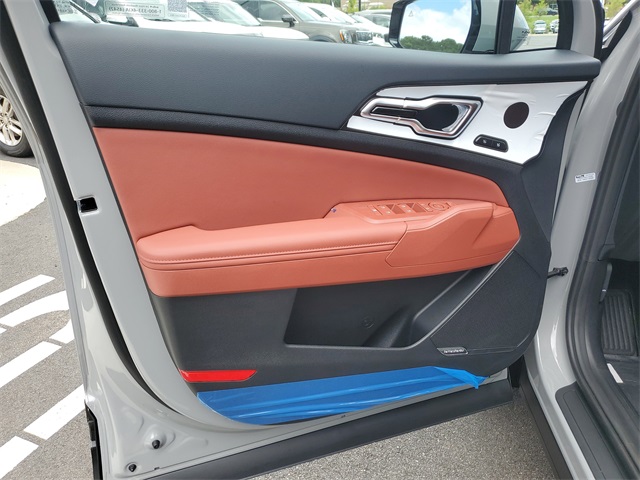 2026 Kia Sportage SX photo 15