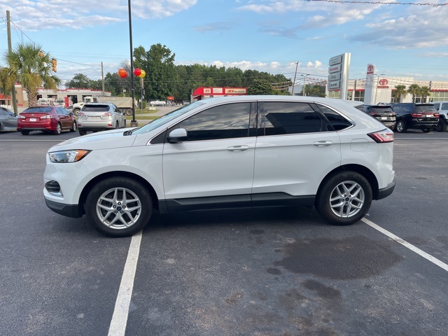 2022 Ford Edge SEL photo 35