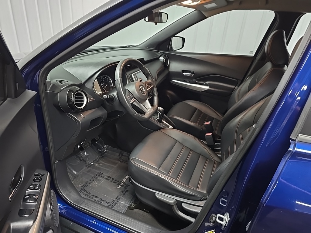 2019 Nissan Kicks SR photo 27