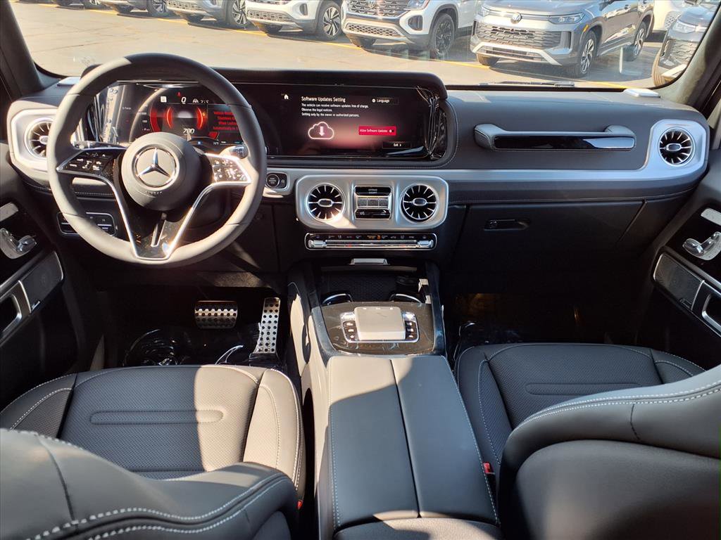 2025 Mercedes Benz G 550 photo 6
