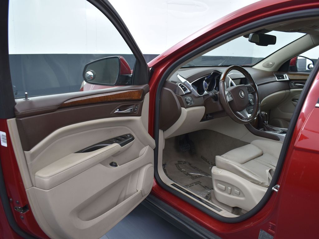 2012 Cadillac SRX Luxury photo 4