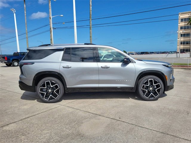 2026 Chevrolet Traverse High Country photo 4