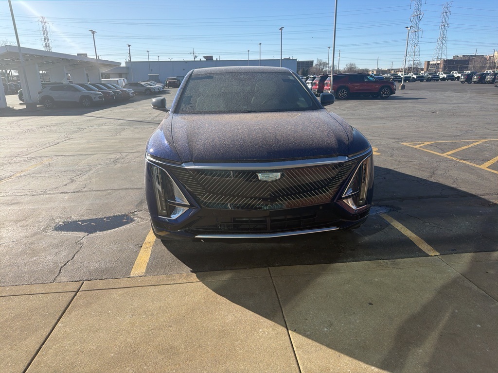 2024 CADILLAC LYRIQ - Image 3
