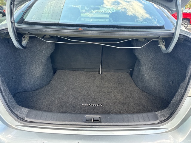 2013 Nissan Sentra S photo 4