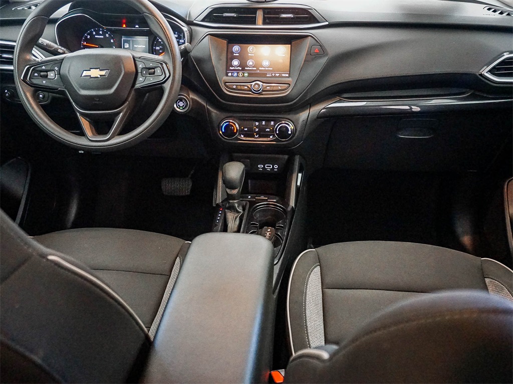 2023 Chevrolet Trailblazer LT photo 13