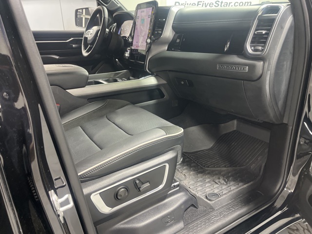 2025 Ram 1500 Laramie photo 25