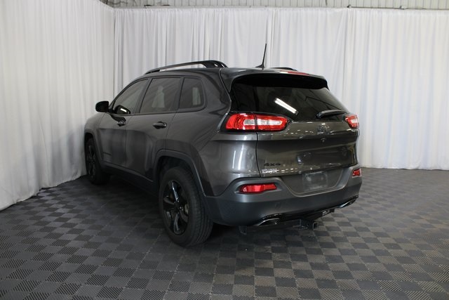 2017 Jeep Cherokee Limited photo 19