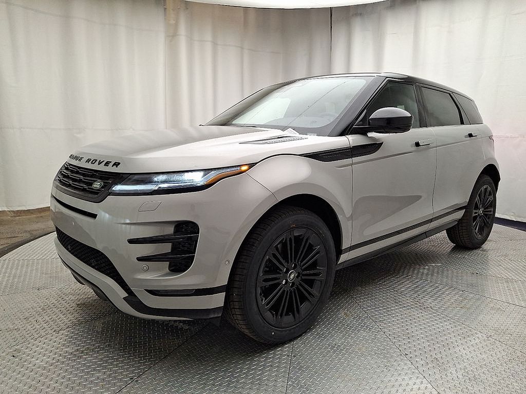 2026 Land Rover Range Rover Evoque Dynamic SE's photo