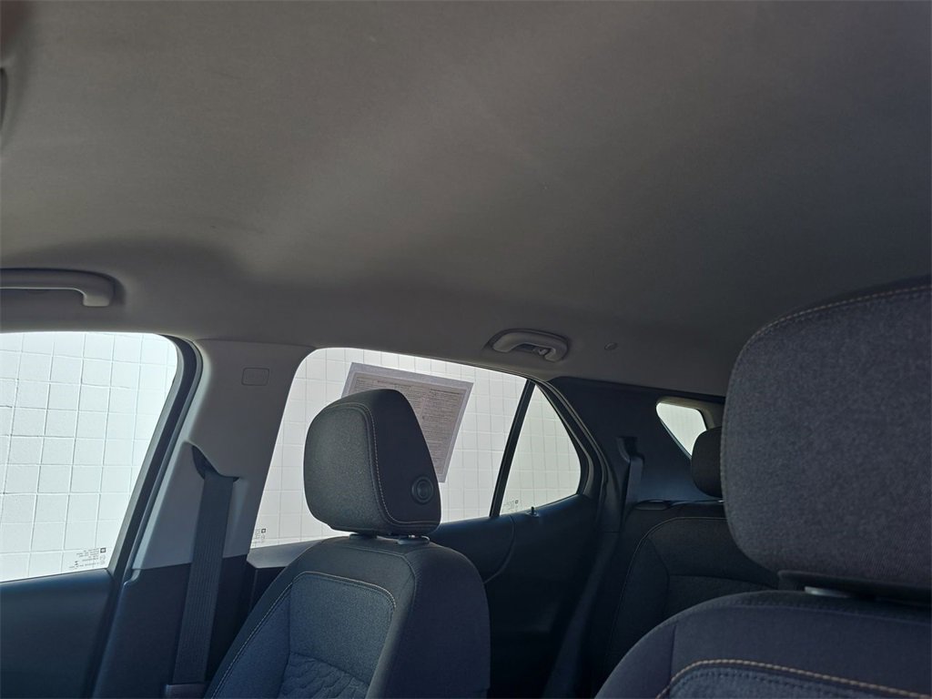 2020 Chevrolet Equinox LT photo 18
