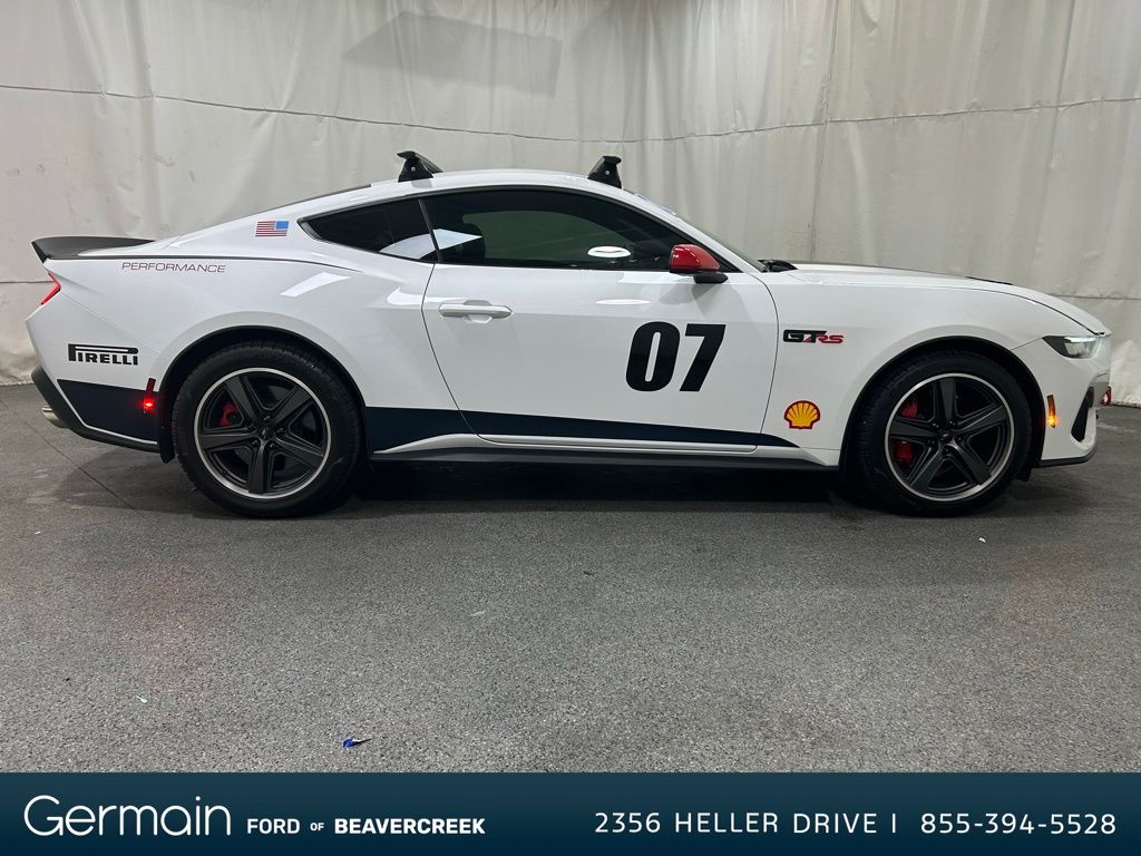 2024 Ford Mustang GT Premium photo 8