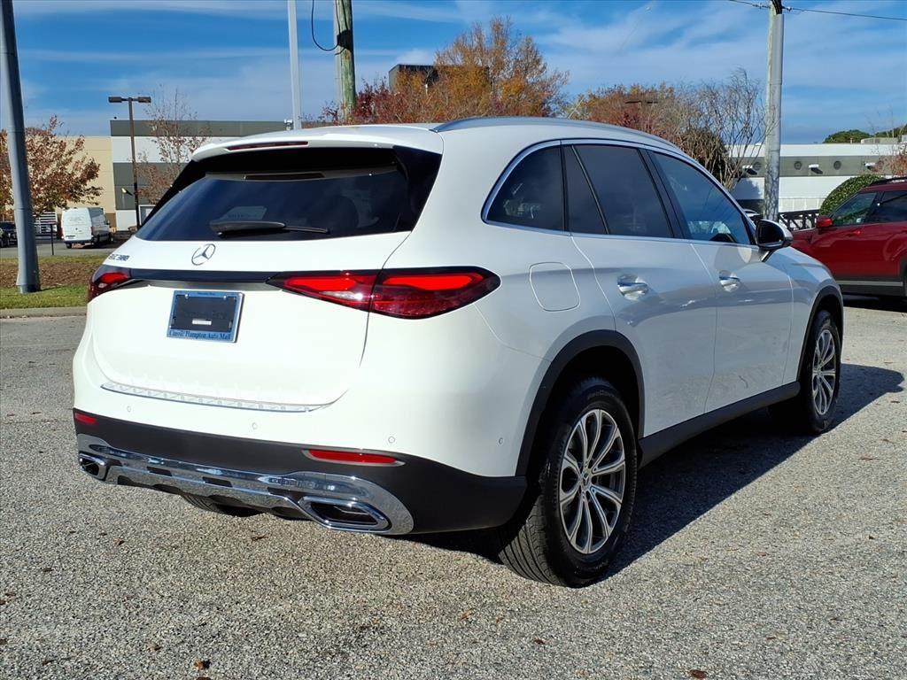 2026 Mercedes Benz GLC 300 photo 4