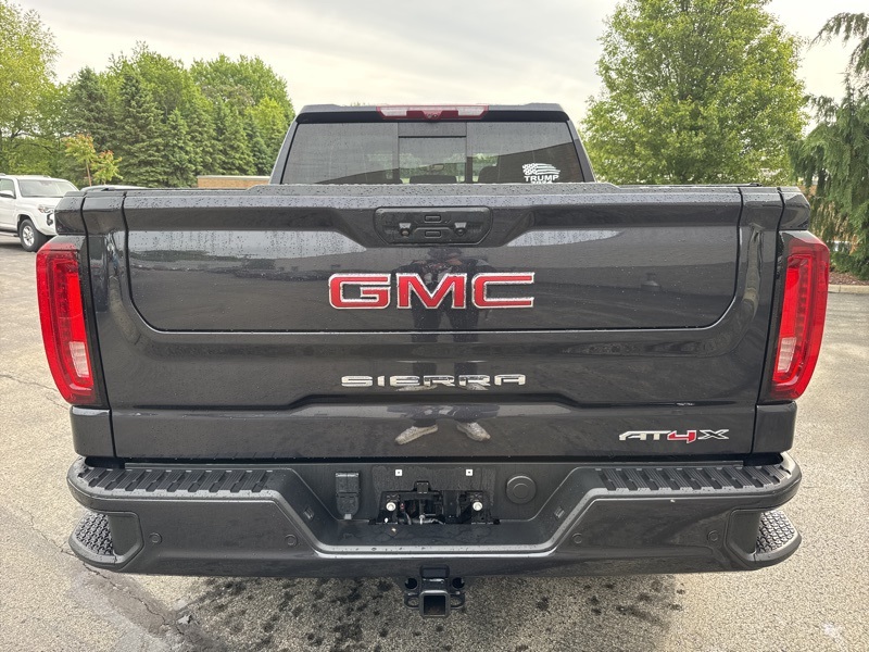 2023 Gmc Sierra 1500 AT4X photo 3