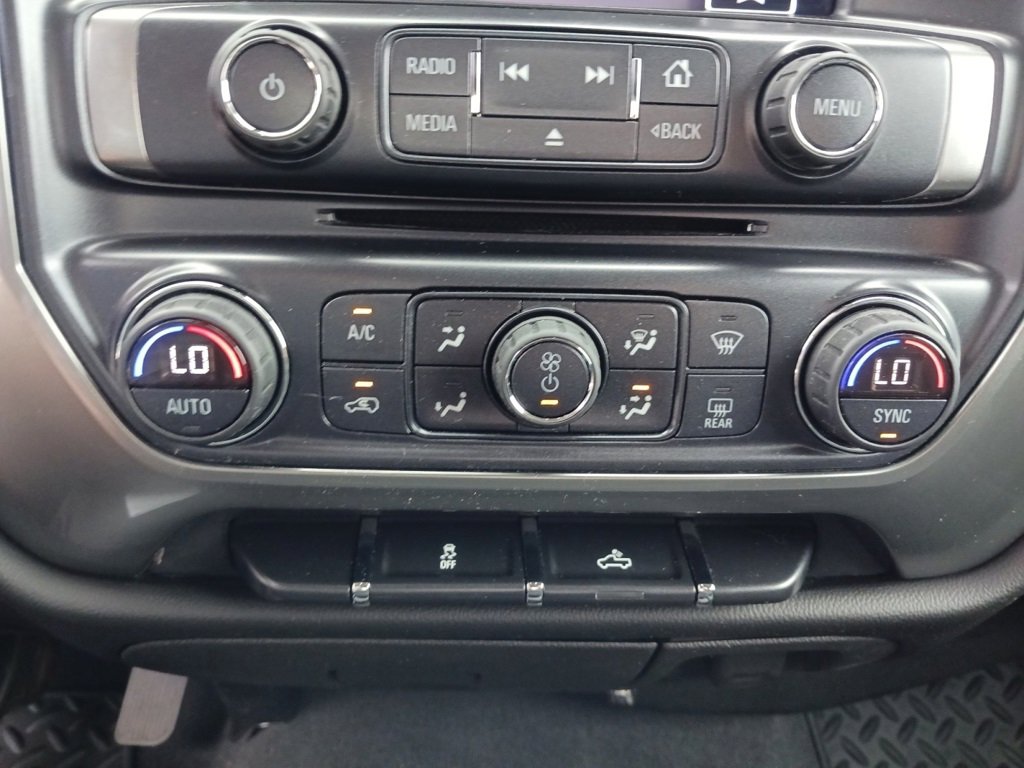 2018 Chevrolet Silverado 1500 LT photo 19