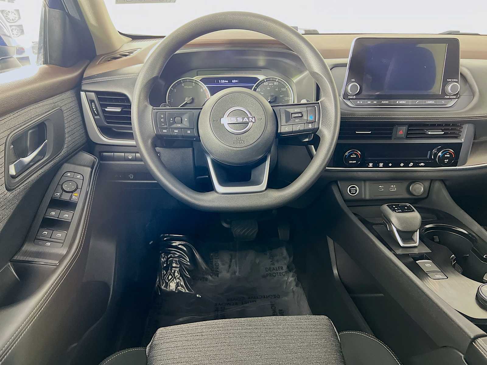 2023 Nissan Rogue SV photo 21