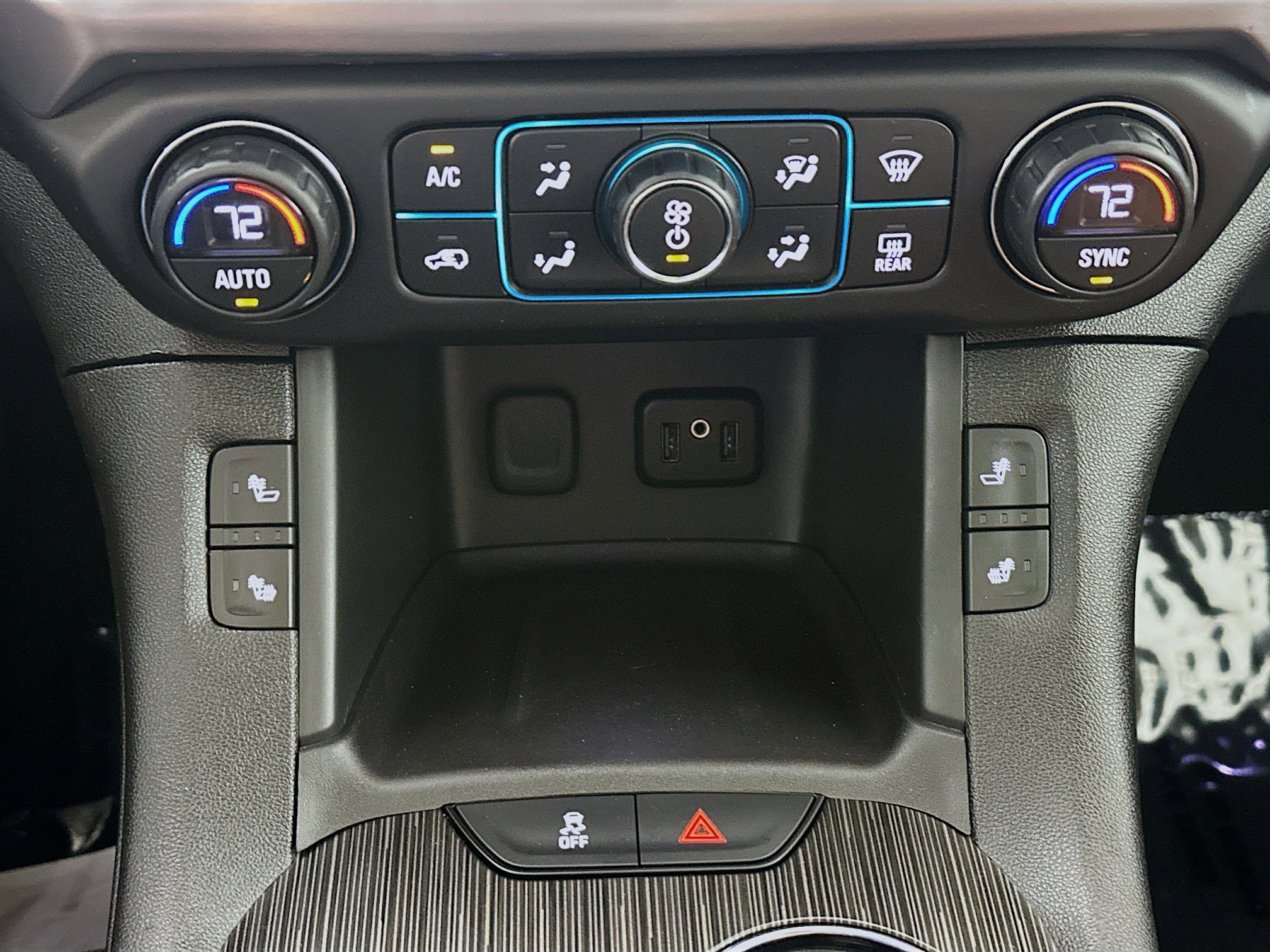 2017 Gmc Acadia SLT photo 15