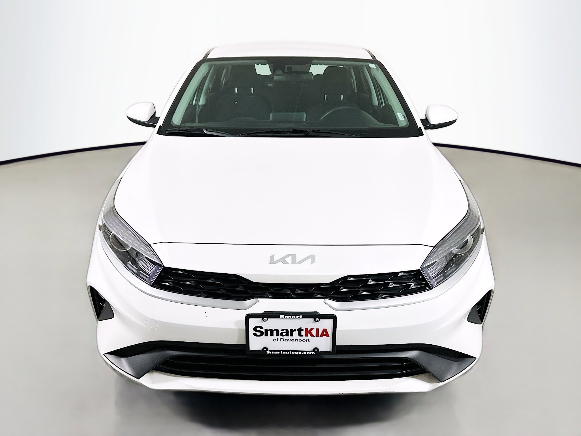 2023 Kia Forte LXS photo 2