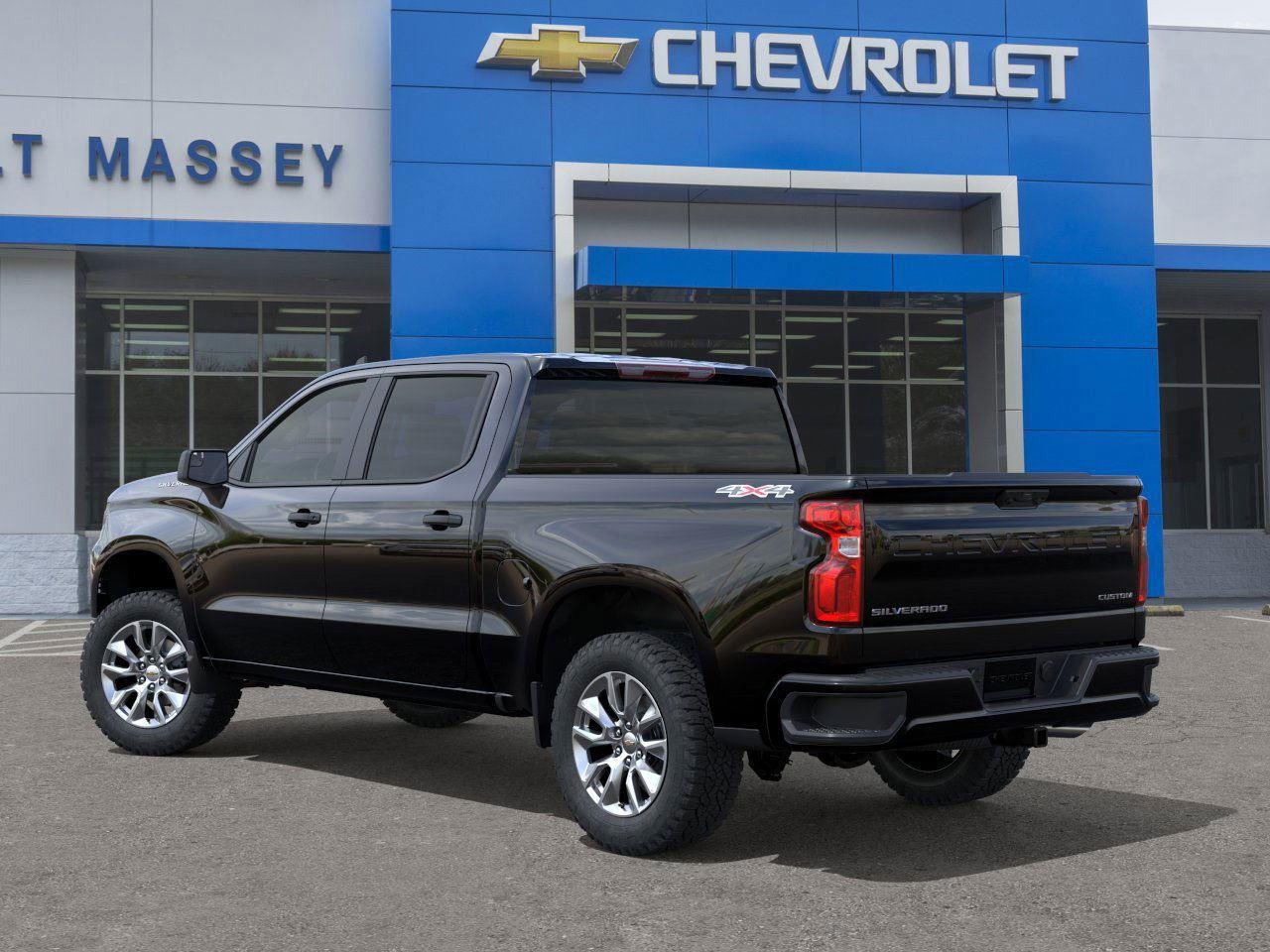 2025 Chevrolet Silverado 1500 Custom photo 2