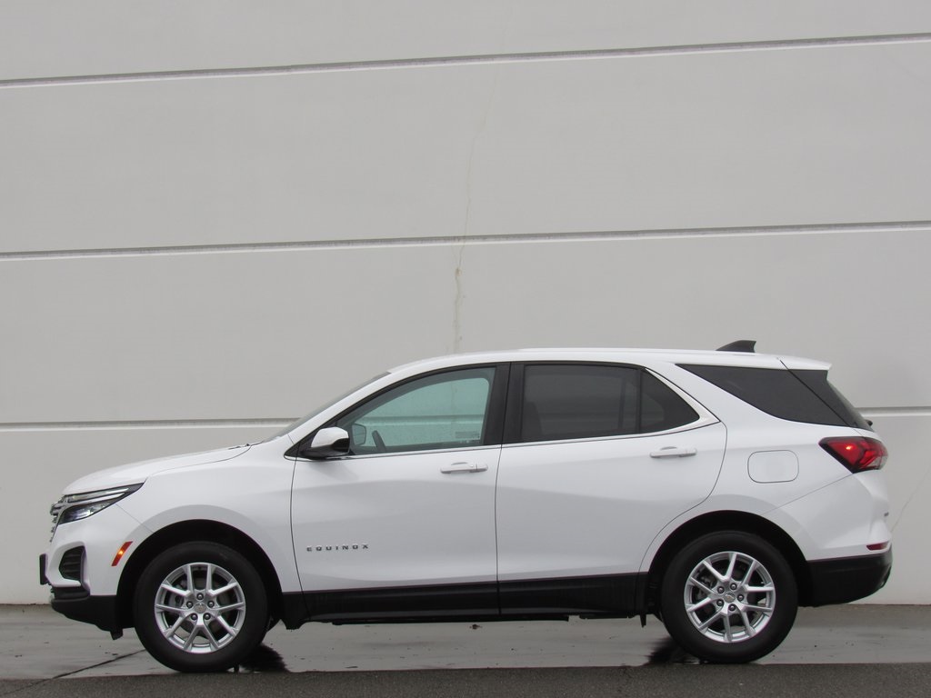 2024 Chevrolet Equinox LT photo 4