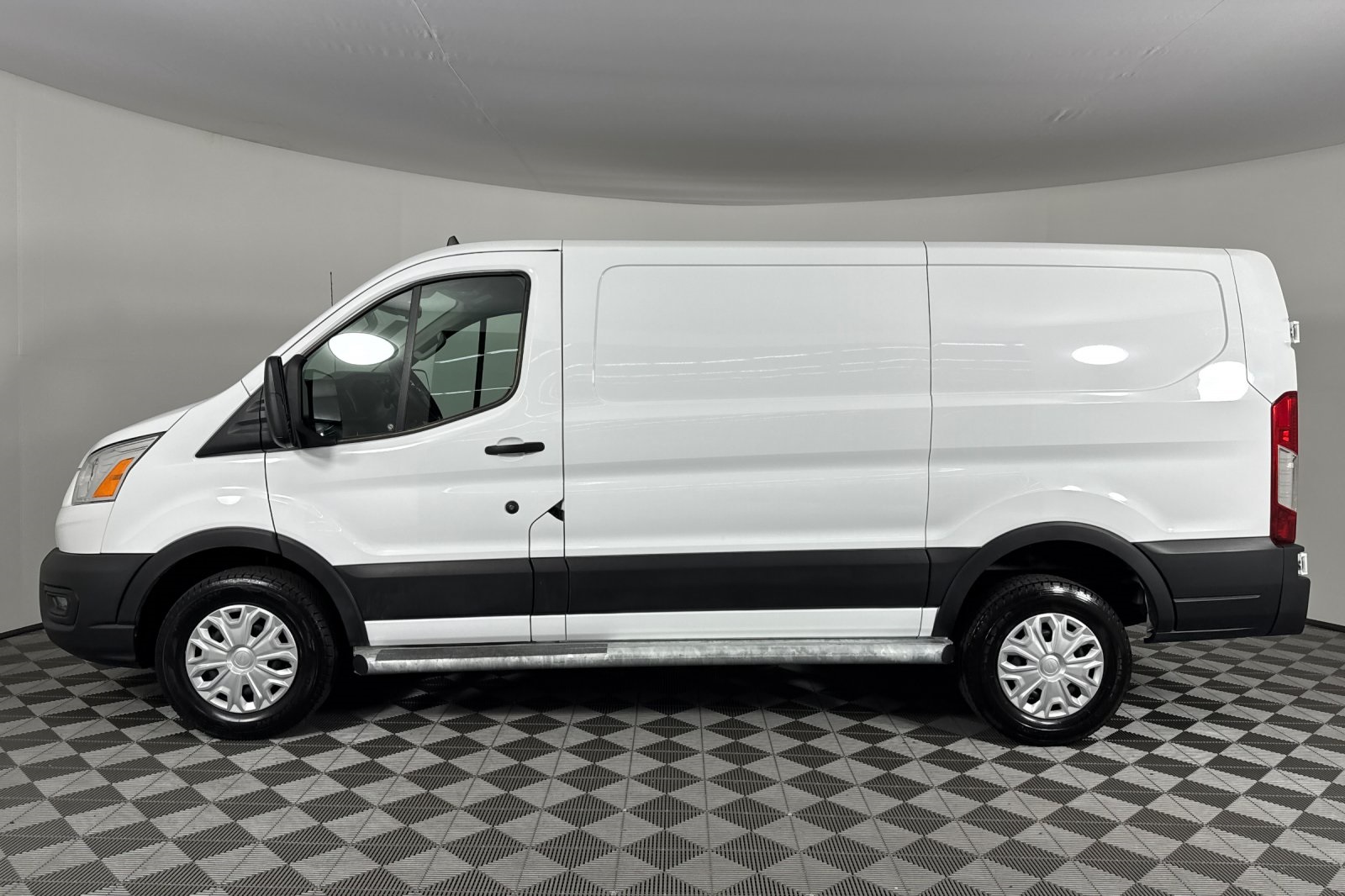 2021 Ford Transit Cargo Van photo 6