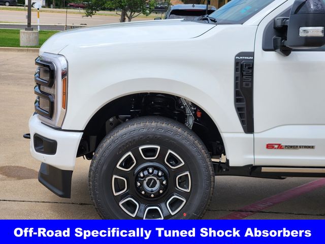 2025 Ford F-250 Platinum photo 9