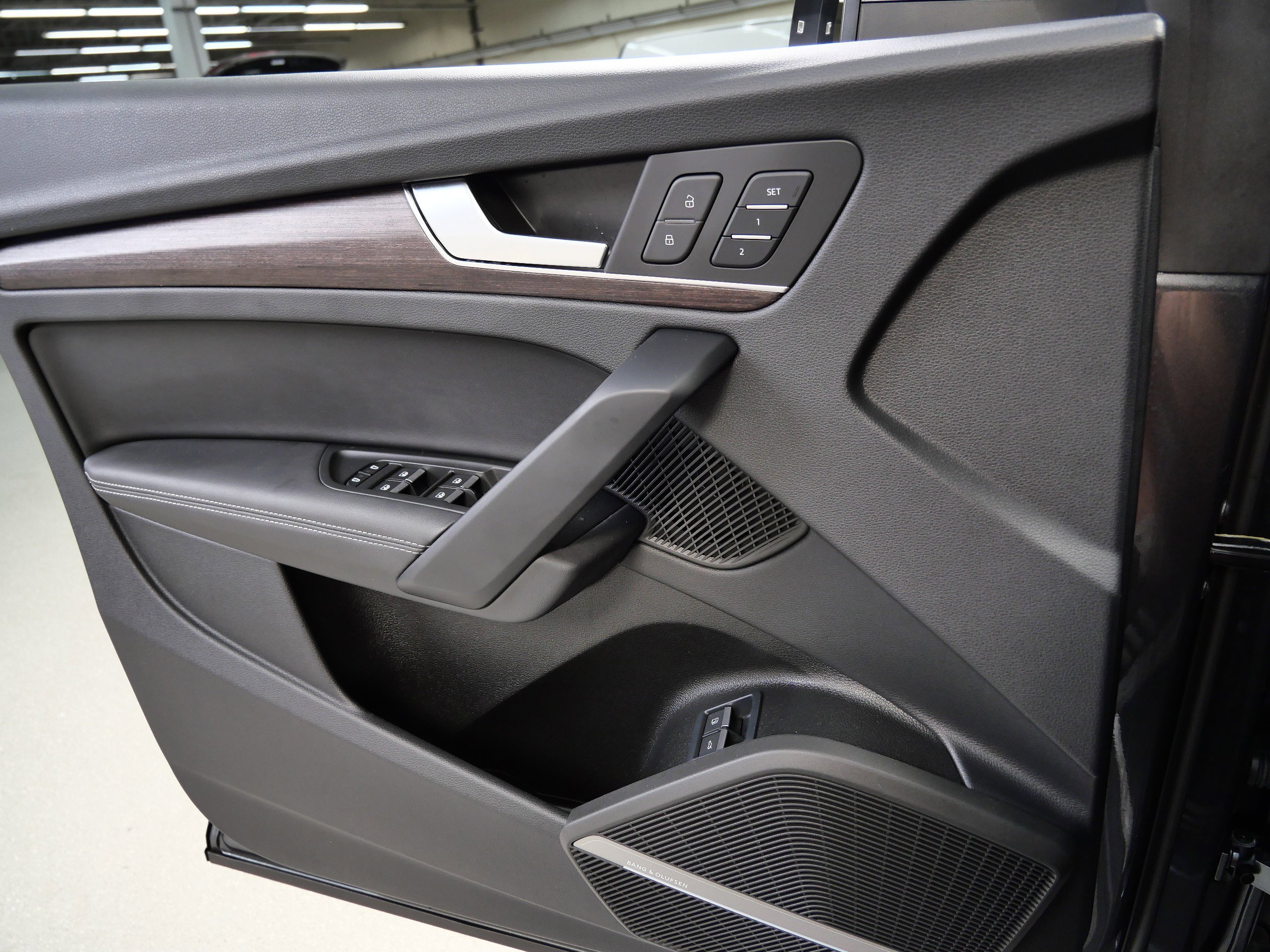 2025 Audi Q5 S line Premium Plus photo 29