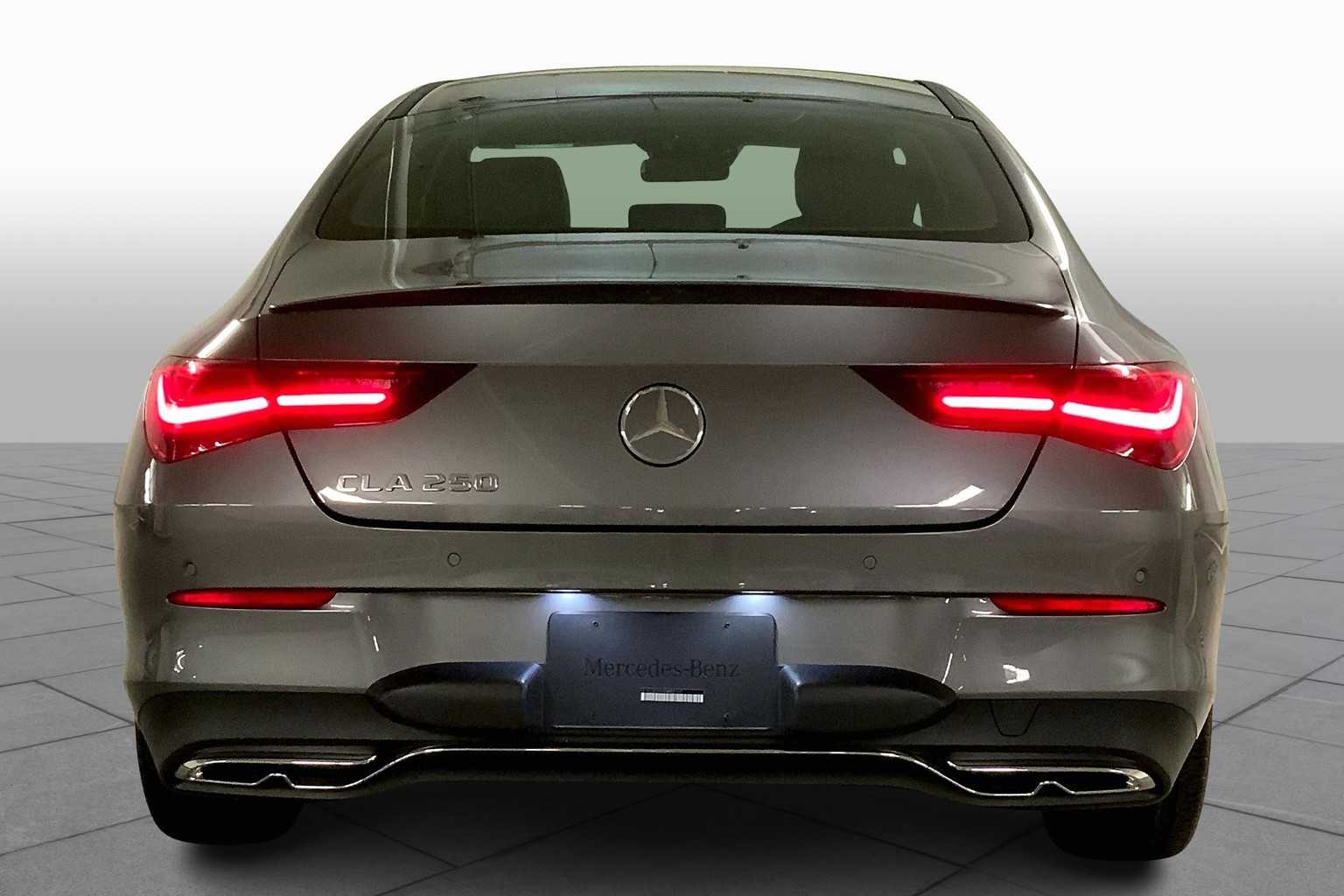 2025 Mercedes Benz CLA 250 photo 4