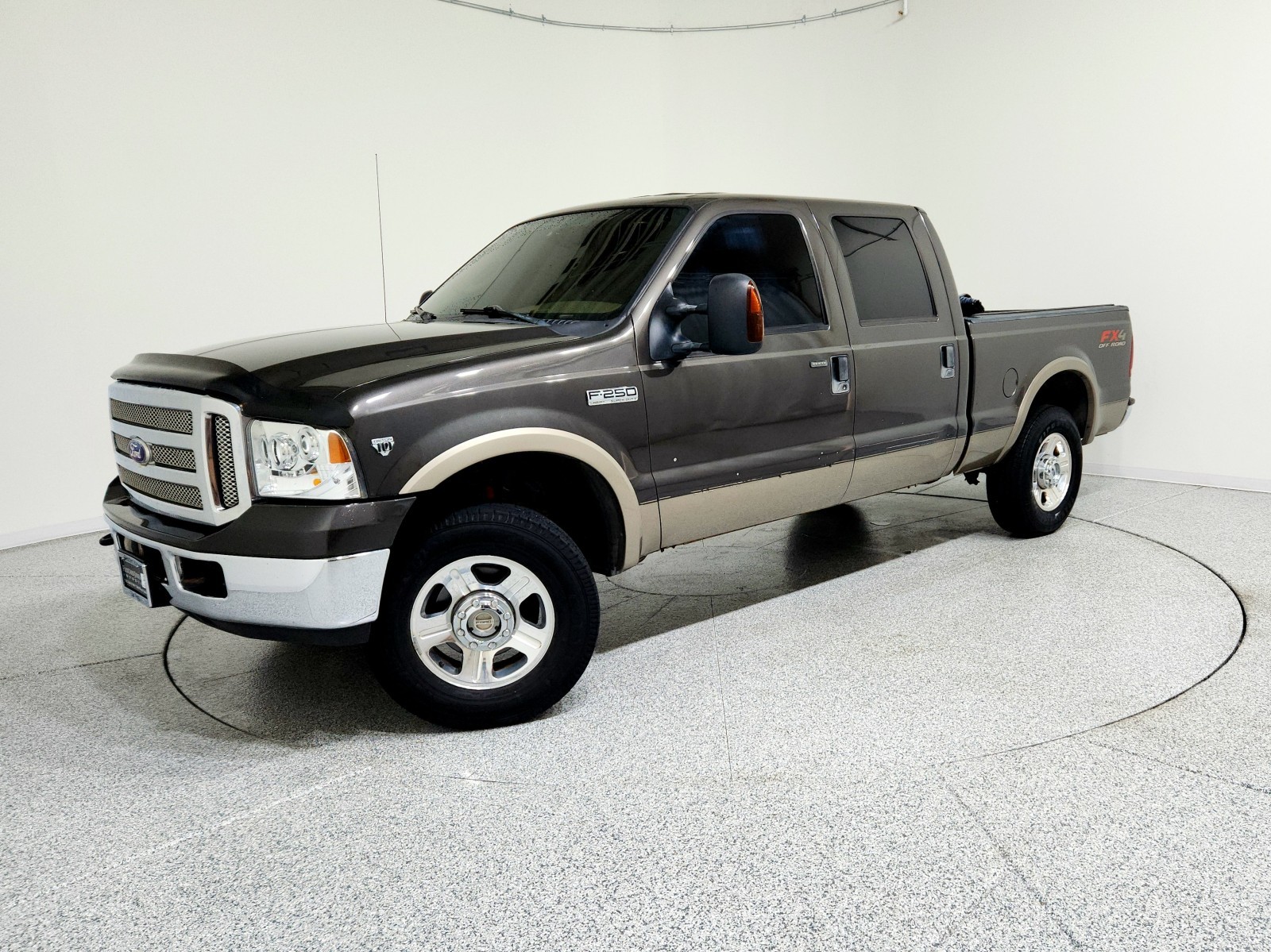 2006 Ford F-250 Super Duty XLT's photo
