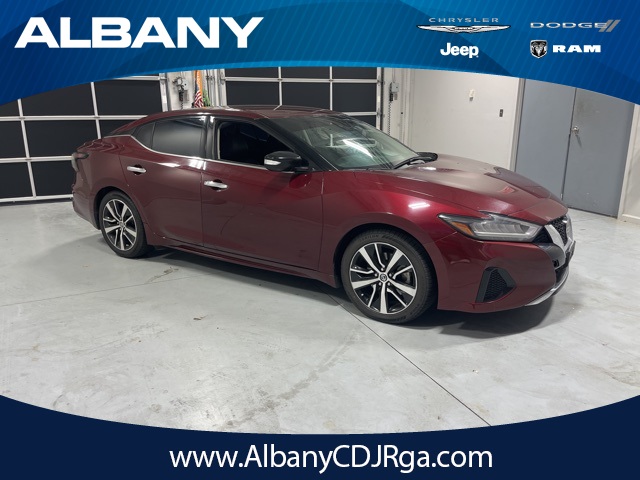 2021 Nissan Maxima SV's photo
