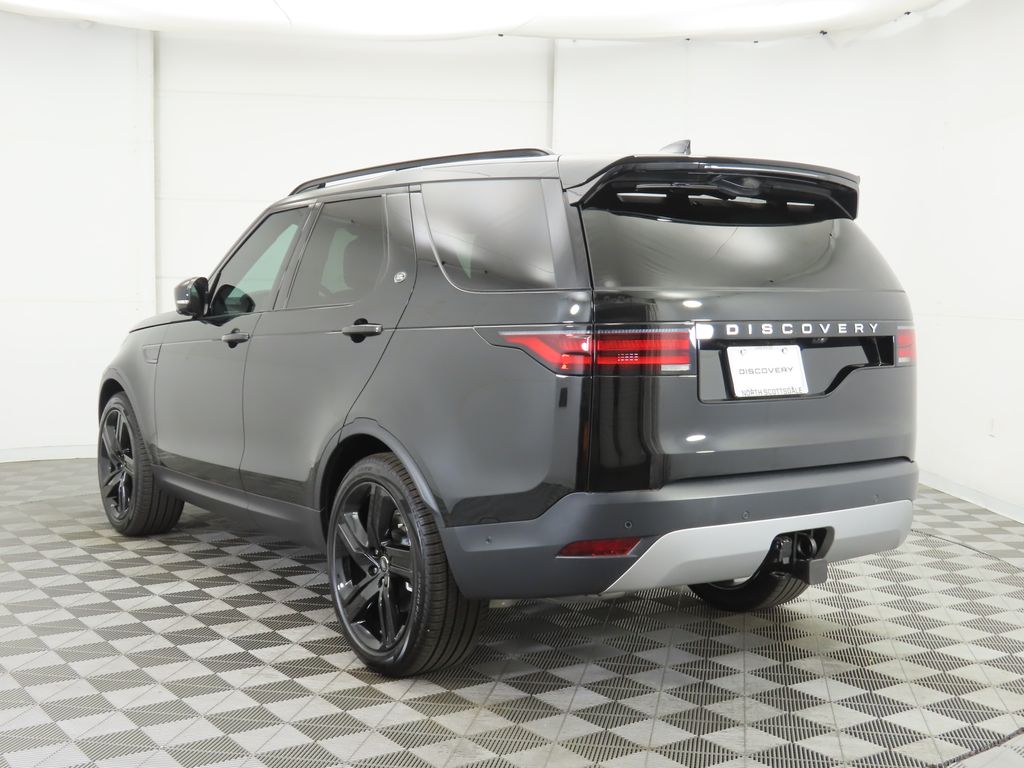 2025 Land Rover Discovery S photo 4
