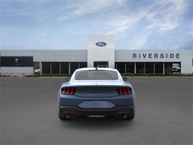 2025 Ford Mustang GT Premium photo 4