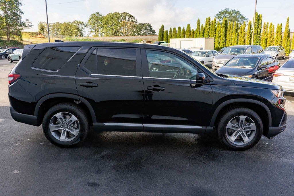 2025 Honda Pilot EX-L photo 4