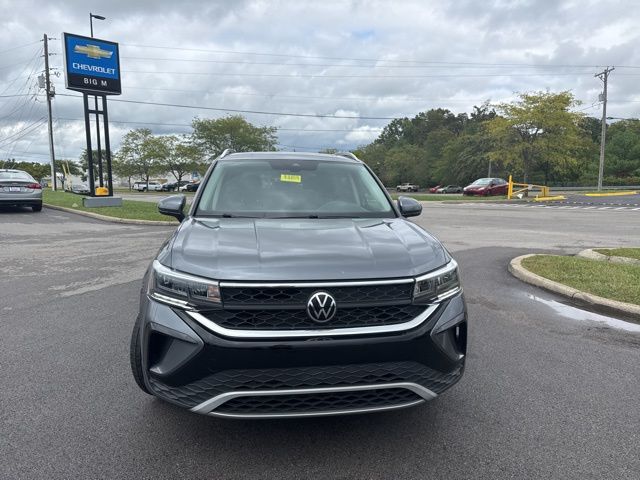 2022 Volkswagen Taos SE photo 6