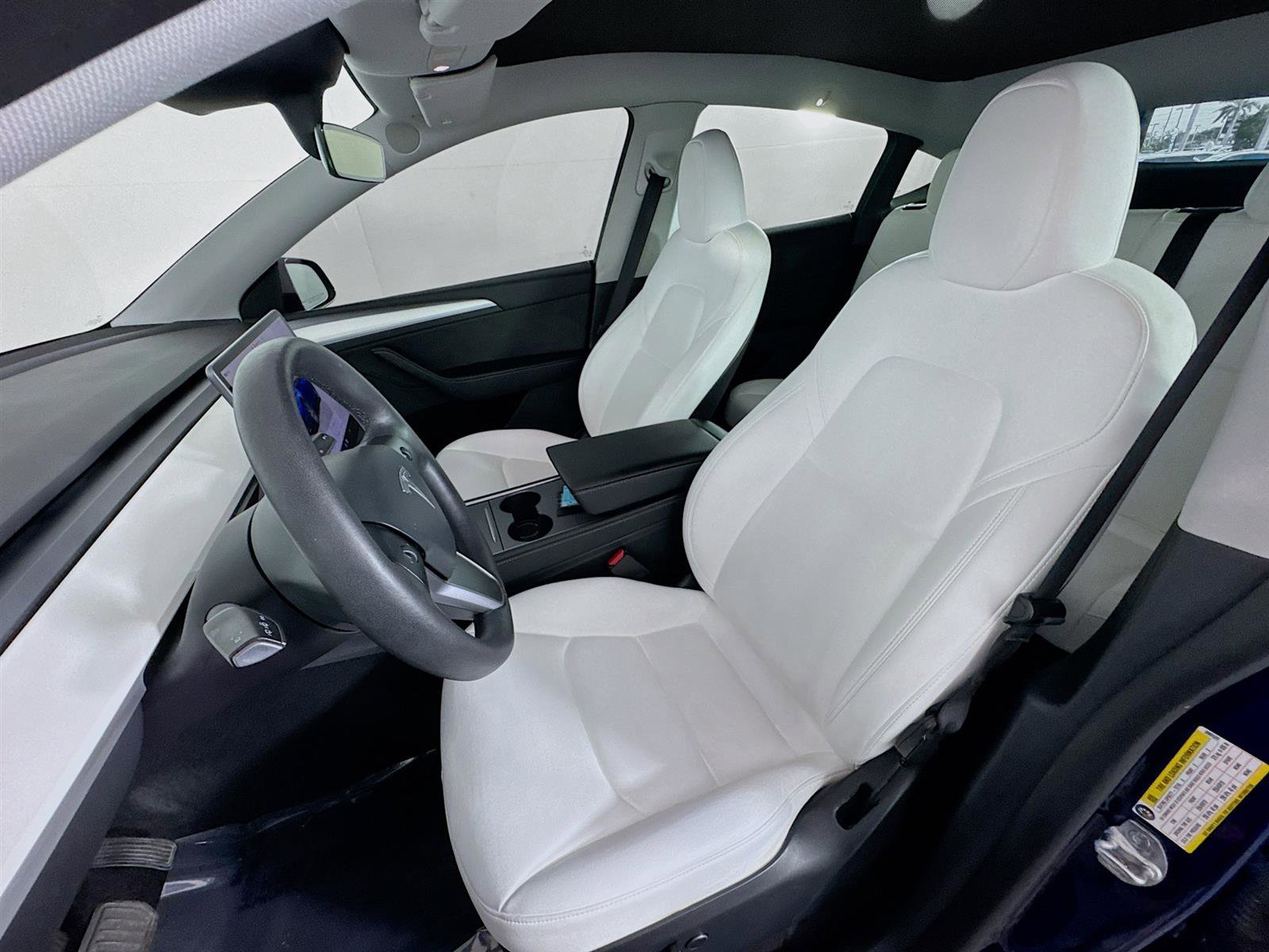 2023 Tesla Model Y Long Range photo 10