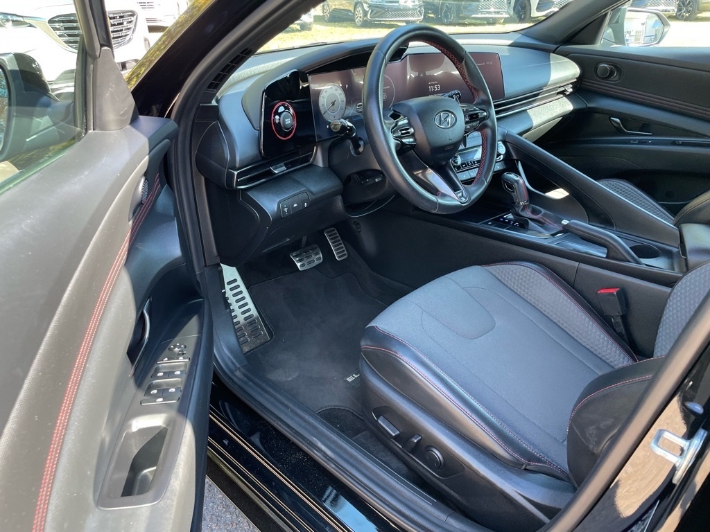 2023 Hyundai Elantra N Line photo 4