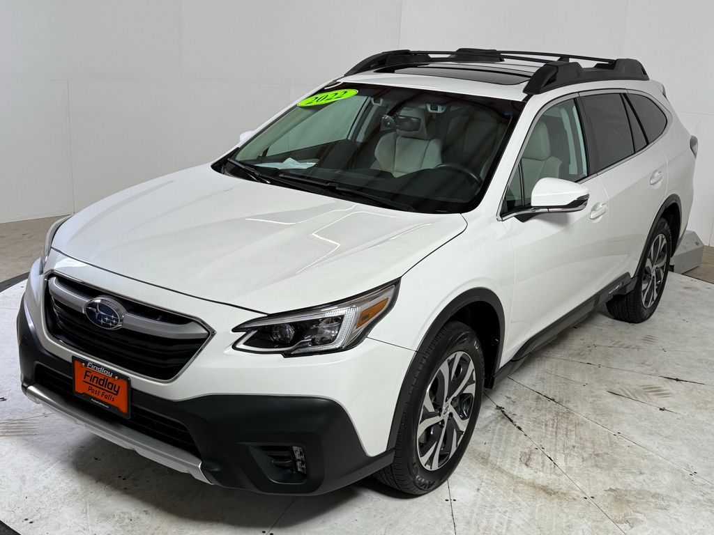 2022 Subaru Outback Limited photo 3